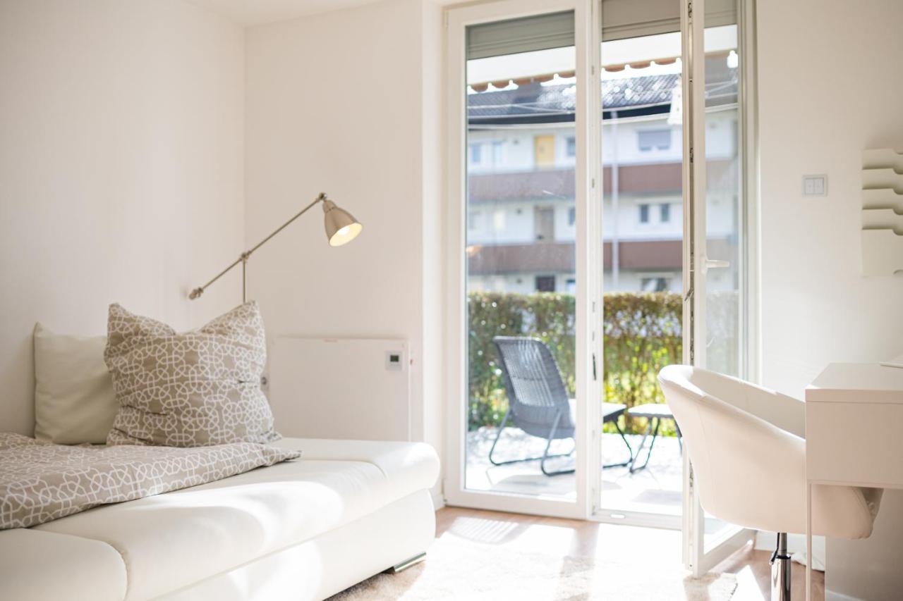 Sonnige Ferienwohnung In Neckarsulm Mit Massageliege & Wlan & Parken Exterior photo